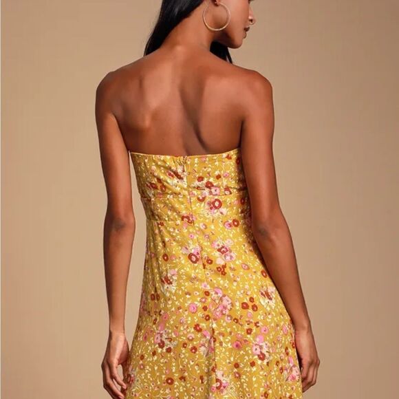 Lulu's Yellow Floral Midi Dress - Picture 2 of 8